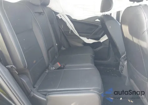 2021 Volkswagen Tiguan 2.0T Se/2.0T Se R-Line Black/2.0T Sel from USA, damaged, VIN 3VV2B7AX9MM081785